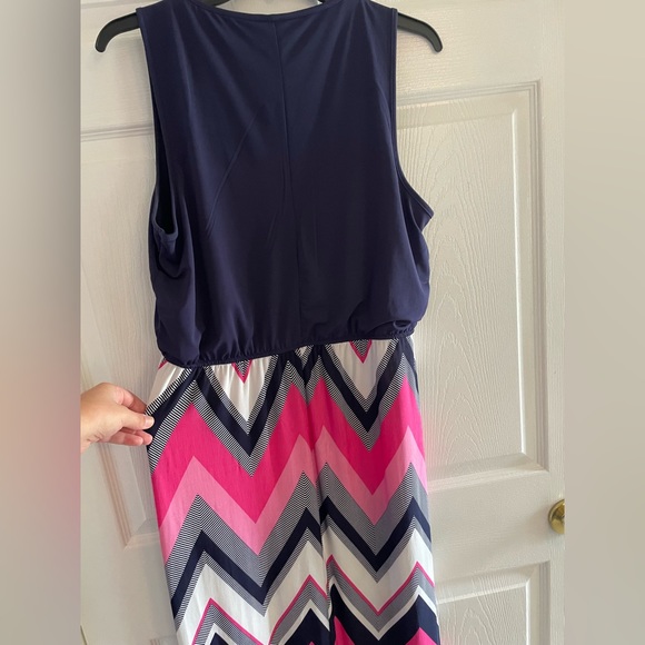 Three Pink Hearts Maxi Dress - Size XL - Picture 2 of 4